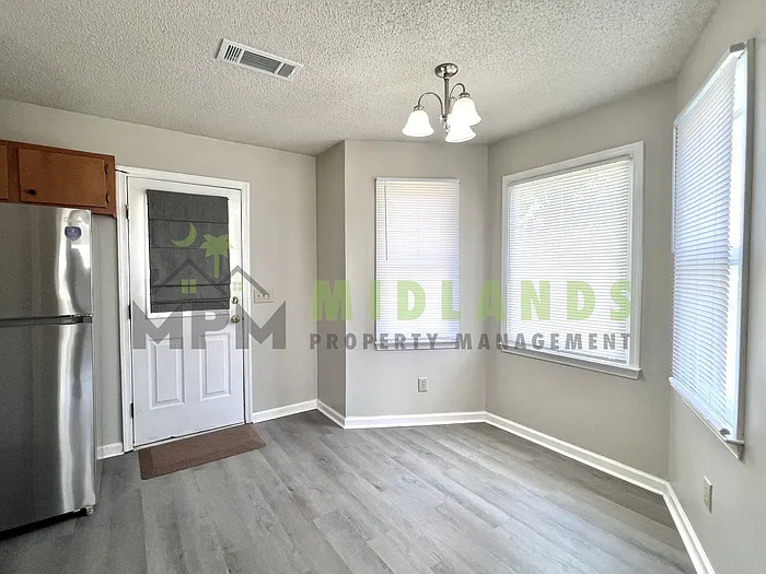 728 Bitternut Dr — Photo 15