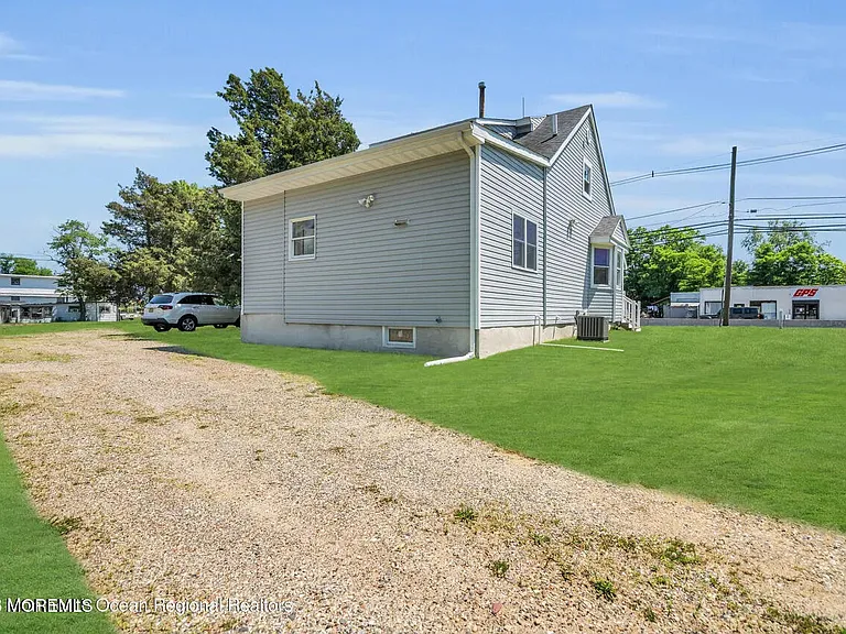 171 Highway 36 — Photo 3