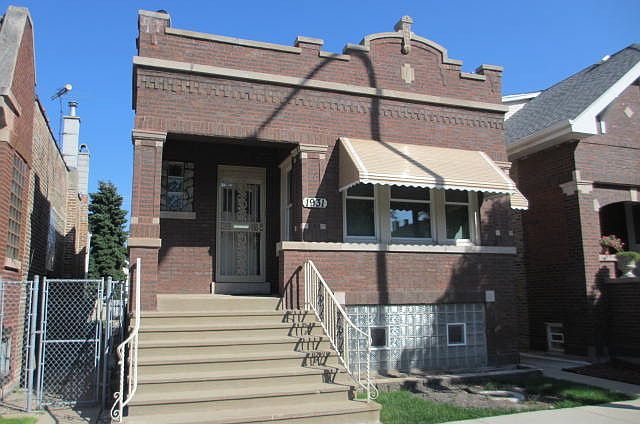 1st image of 1931 S Central Ave