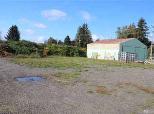 140 W E St, FORKS, WA 98331