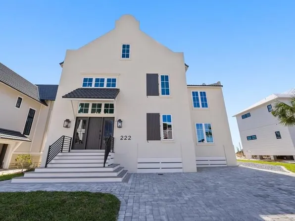 222 Dunes Dr, Mexico Beach, FL 32456