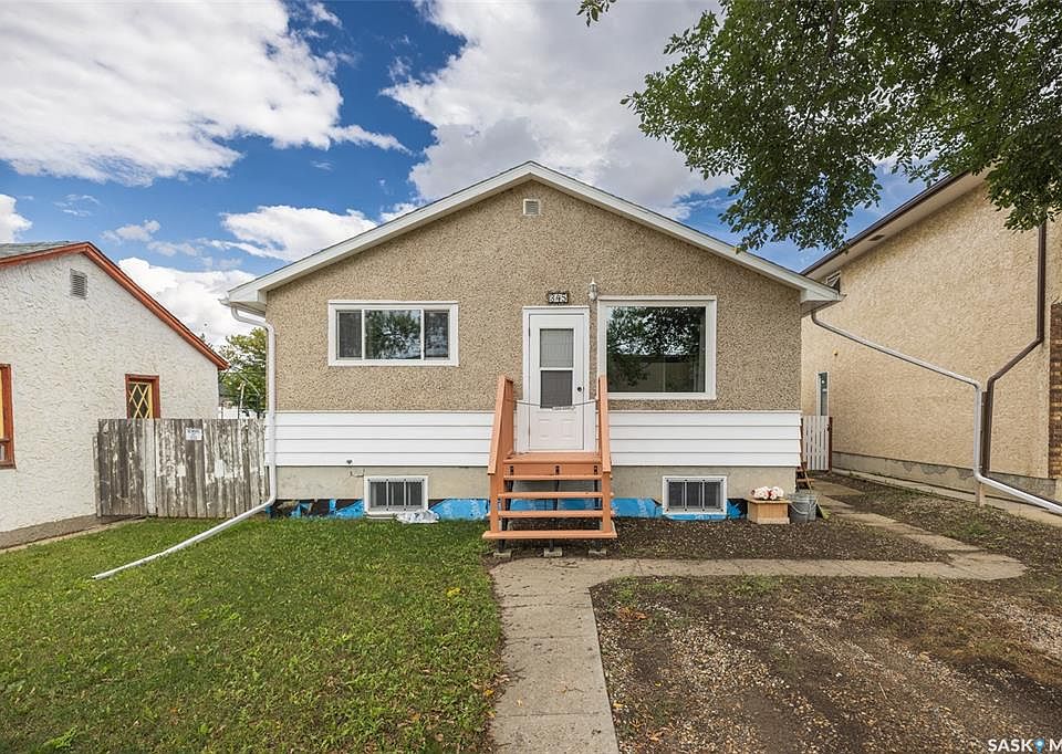 1st image of 345 MCINTYRE STREET