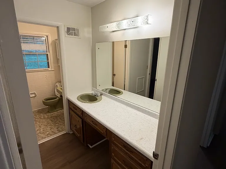 54 Dickson Cir — Photo 17