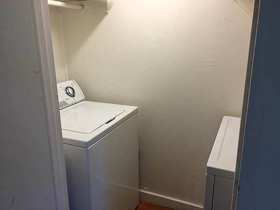 Full Size Washer/Dryer