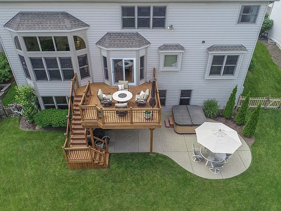 5th image of 527 Cole Dr