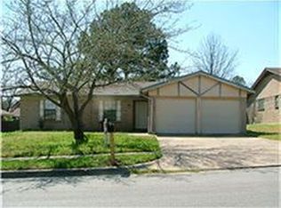 7524 Bermejo Rd, Fort Worth, TX 76112