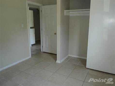 1st image of 708 Lasalle Way