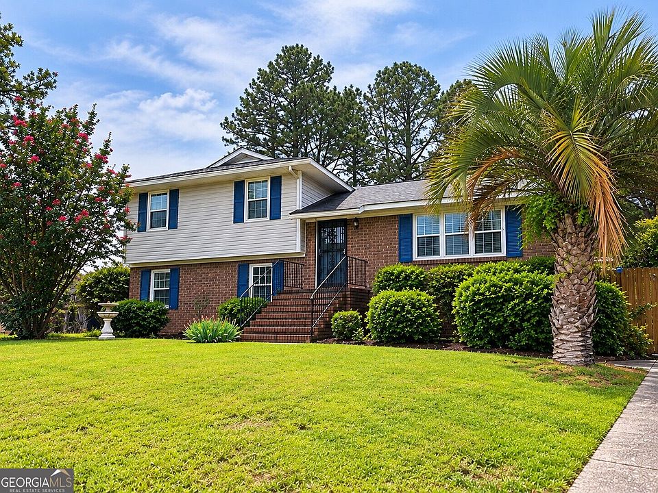 1st image of 2802 Leawood Ct