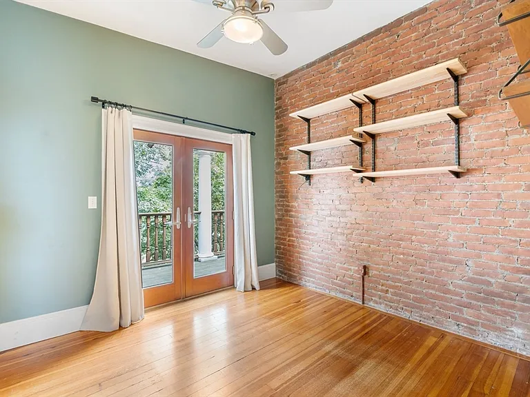 118 Perkins St #3 — Photo 17