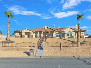 13519 Sunset Dr, Apple Valley, CA 92308