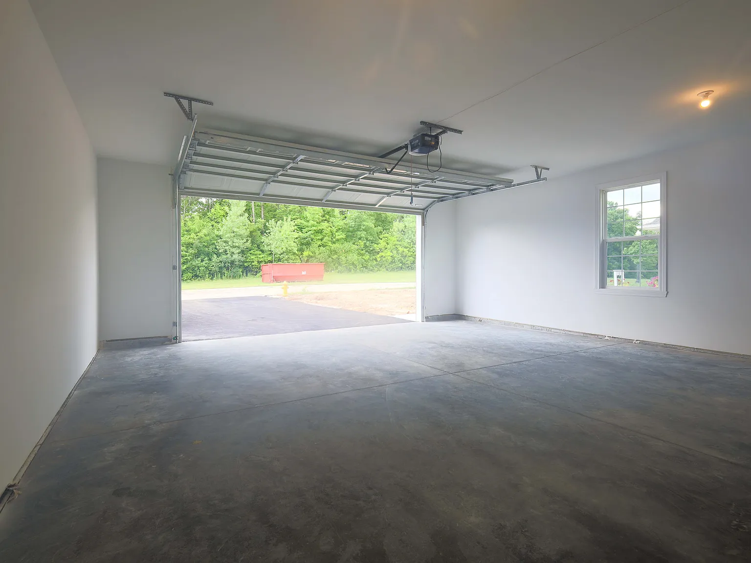 3 bed, 1500 sqft, $2,300 — Photo 2