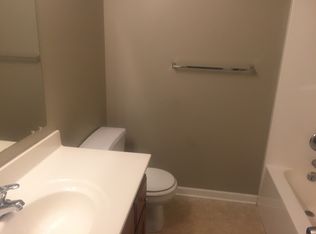 407 Floyd Rd, Orrick, MO 64077