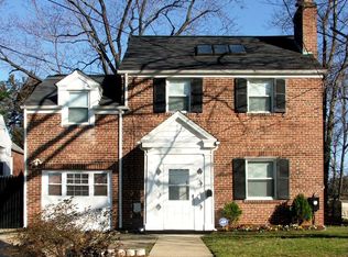 819 Bonifant St, Silver Spring, MD 20910