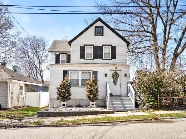 15 Hanson Ave, Fords, NJ 08863