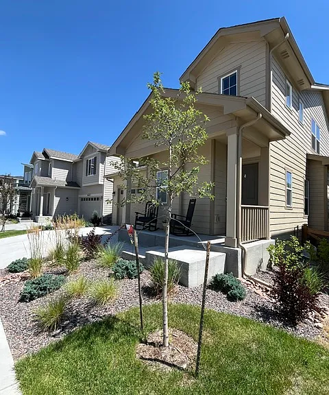 9656 Feathergrass Dr — Photo 2