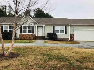 1504 Red Barn Rd, Liberty, SC 29657