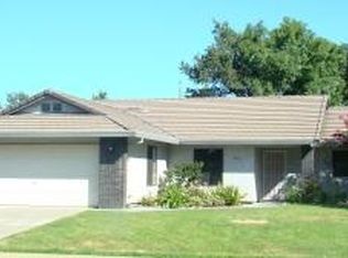 3611 Canterbury Dr, Redding, CA 96002