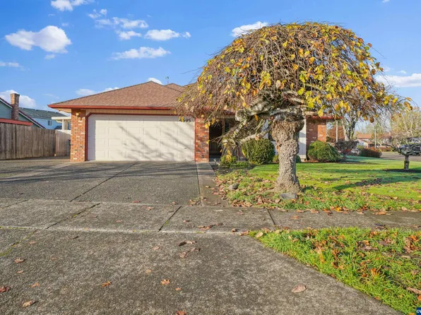 4695 Beth St NE, Salem, OR 97301