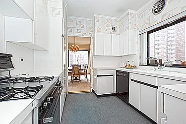 Sold by Nest Seekers International