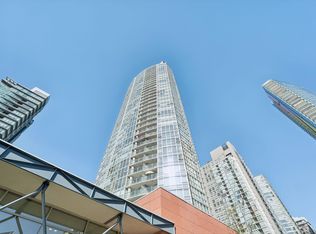1408 Strathmore Mews #908, Vancouver, BC V6Z 3A9