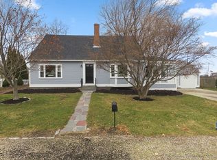 18 Riverview Dr, Newbury, MA 01951