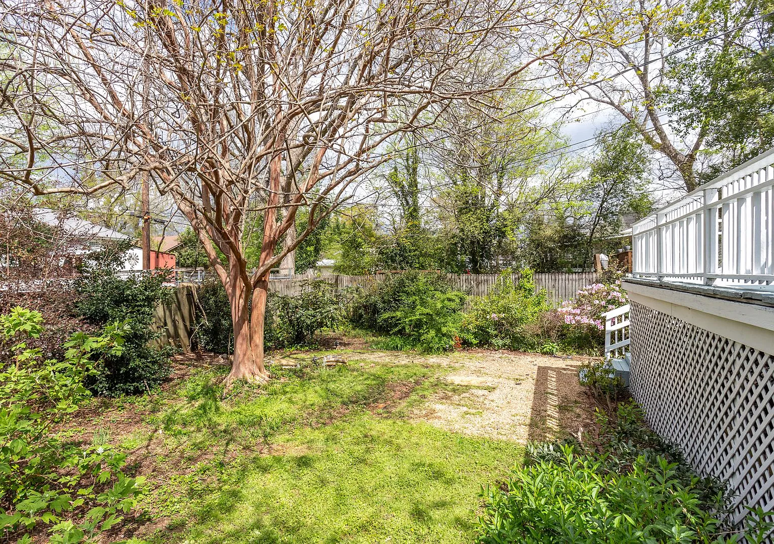 612 Keith Ave — Photo 3