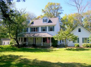 13 Sun Hill Rd, Katonah, NY 10536