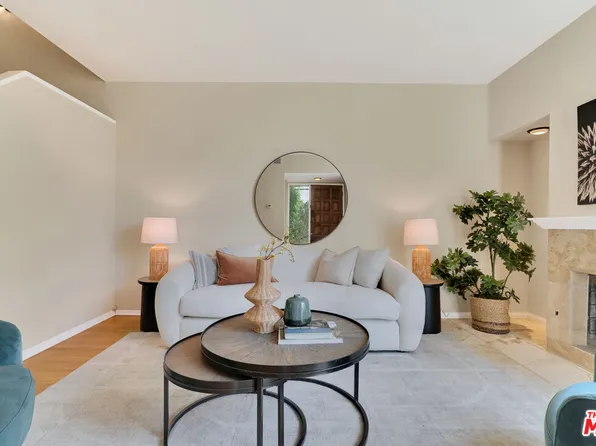1717 Stoner Ave APT 105, Los Angeles, CA 90025