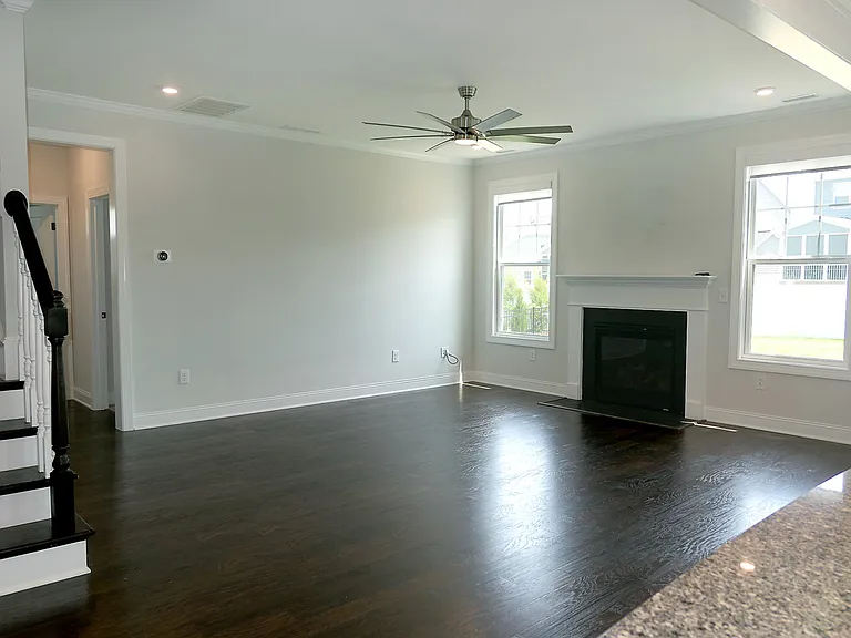 80 Two Creeks Loop — Photo 4