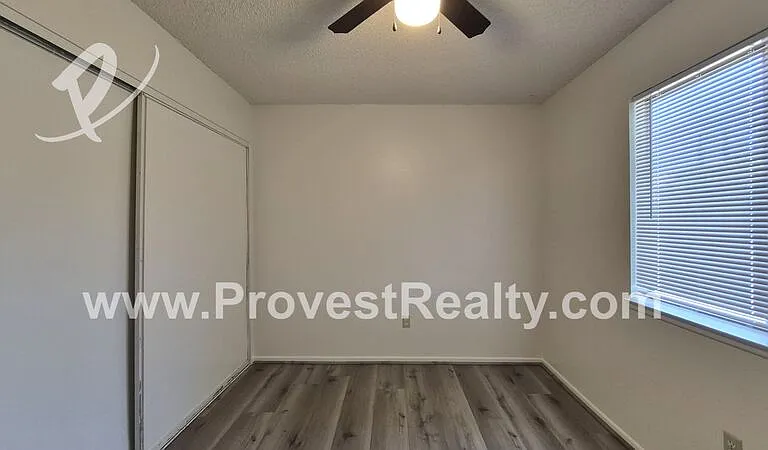 15244 Mission St — Photo 11