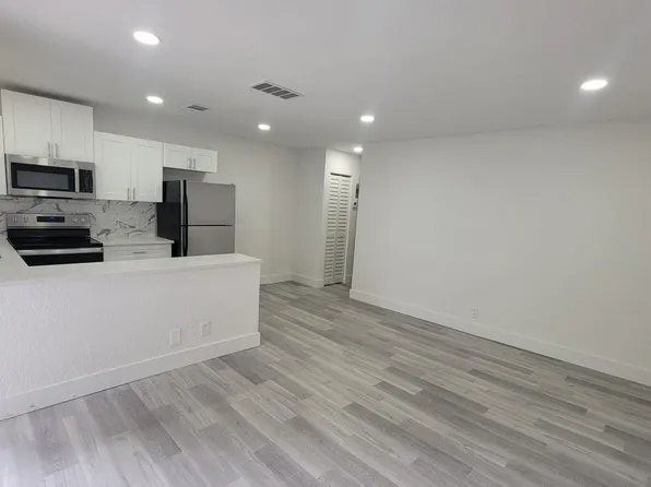618 SW 14th Ter APT 2, Fort Lauderdale, FL 33312