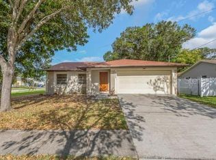 6820 43rd St N, Pinellas Park, FL 33781
