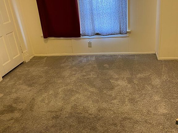 4th image of 2711 Olive St