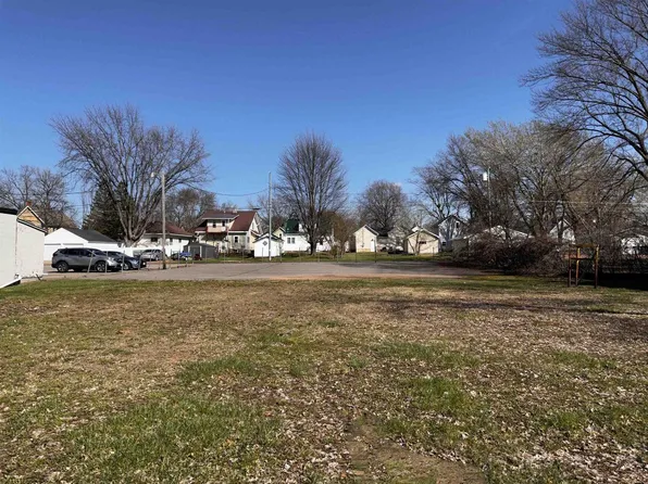 909 South CENTRAL AVENUE, Marshfield, WI 54449