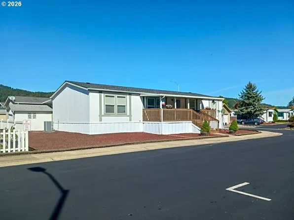 1000 E Central Ave Space 51, Sutherlin, OR 97479