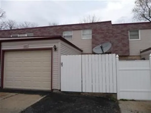 4243 Bennington Blvd #14-C, Brunswick, OH 44212