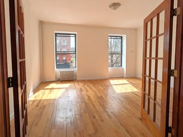 359 Pleasant Avenue image 1 of 14