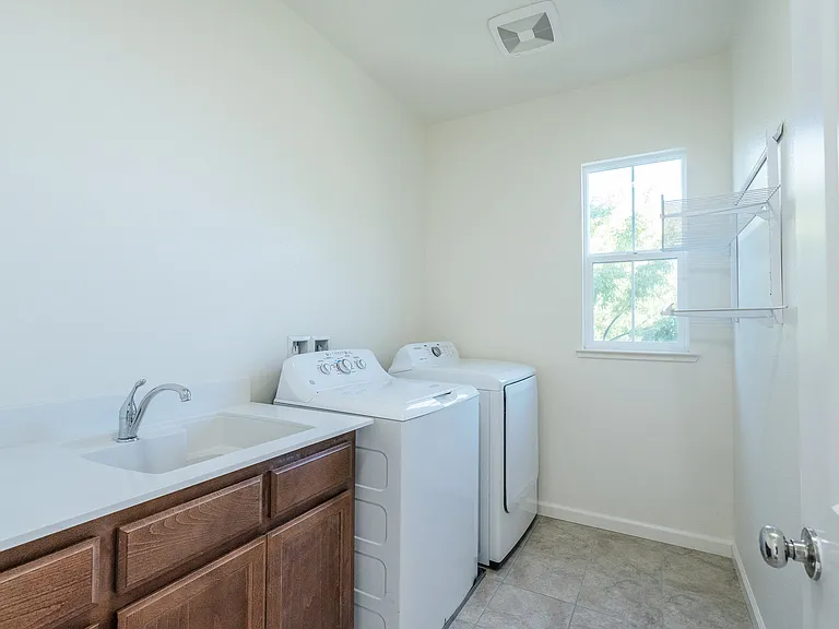 6576 Lopez Way — Photo 13