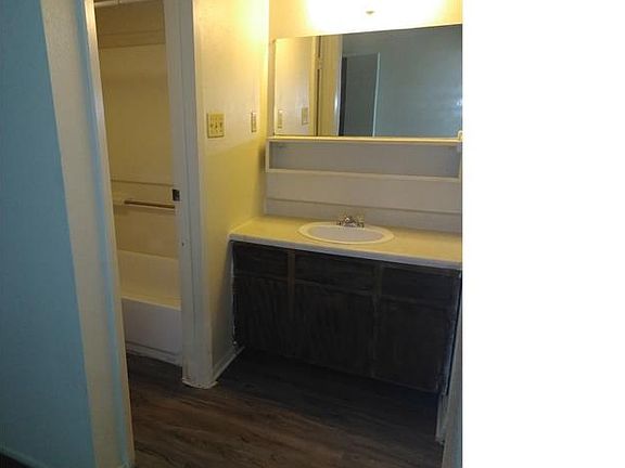 5th image of 3715 Club Estates Dr APT 4