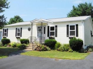 11 Green Holly Dr, Kingston, MA 02364