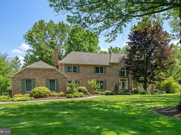 113 Watercrest Dr, Doylestown, PA 18901
