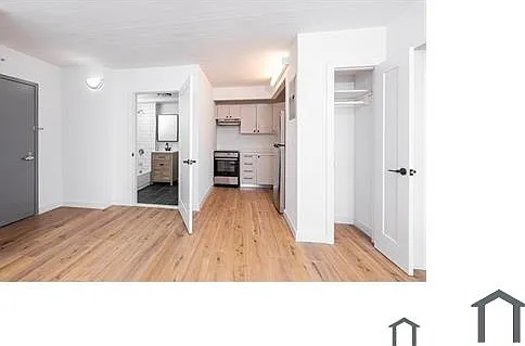 4 bed, 786 sqft, $3,856 — Photo 2