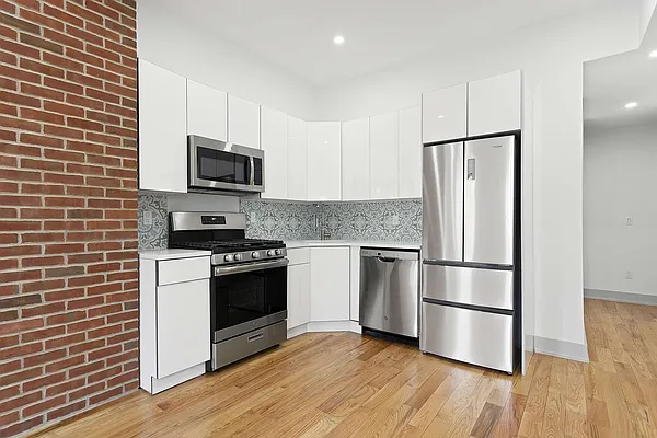 Rented by Stribling | media 3