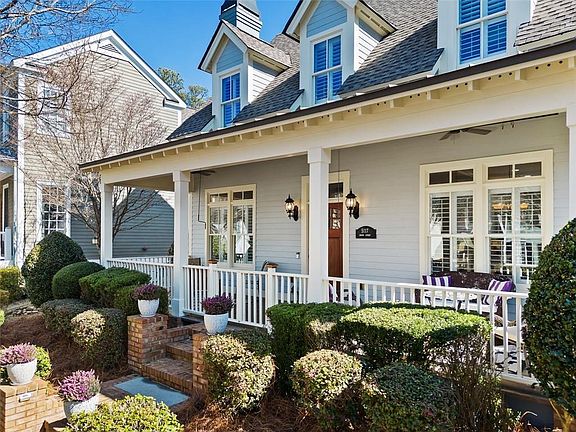 3rd image of 5117 Swann St SW