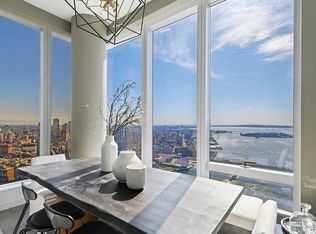 252 South St #66C, New York, NY 10002