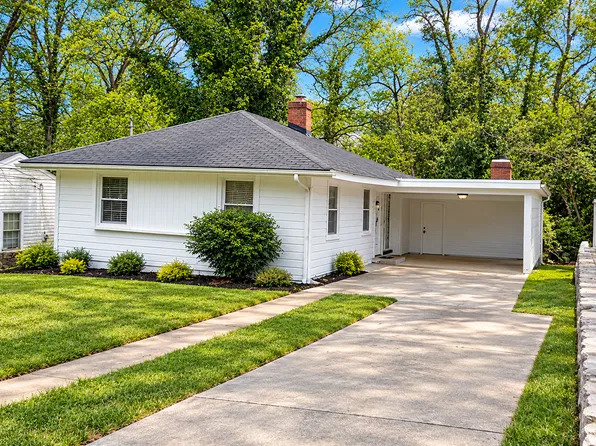 208 Sunset Dr, Danville, VA 24540