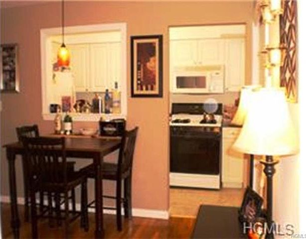 1st image of 7 Charles Ln APT 1E