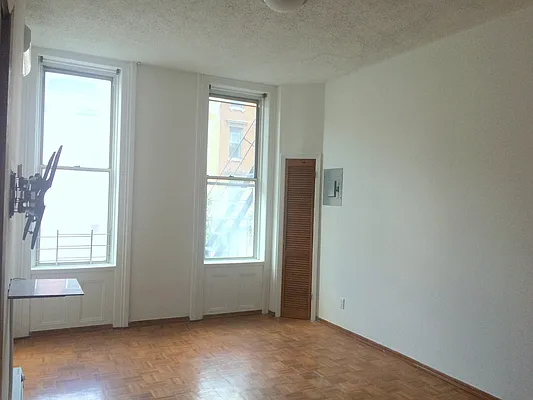 Rented by Investmates Real Estate | media 1