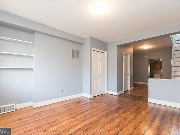 4th image of 2630 E Dauphin St