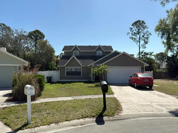 1932 Wood Hollow Ln, Sarasota, FL 34235